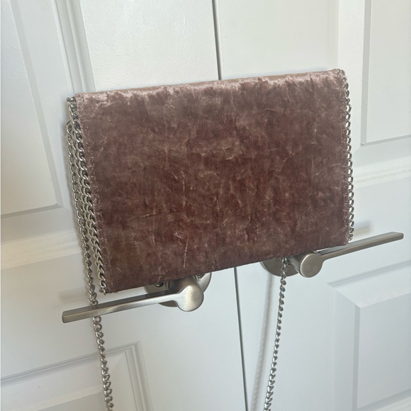 Pink Velvet Handbag - Picture 4 of 10